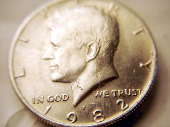 1982-P-Kennedy-Half---No-FG-Initials